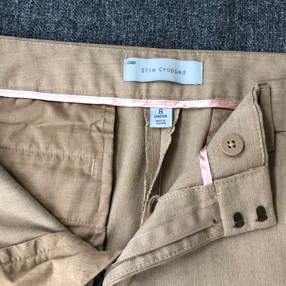 GAP- slim cropped, 8 stretch, khaki pants